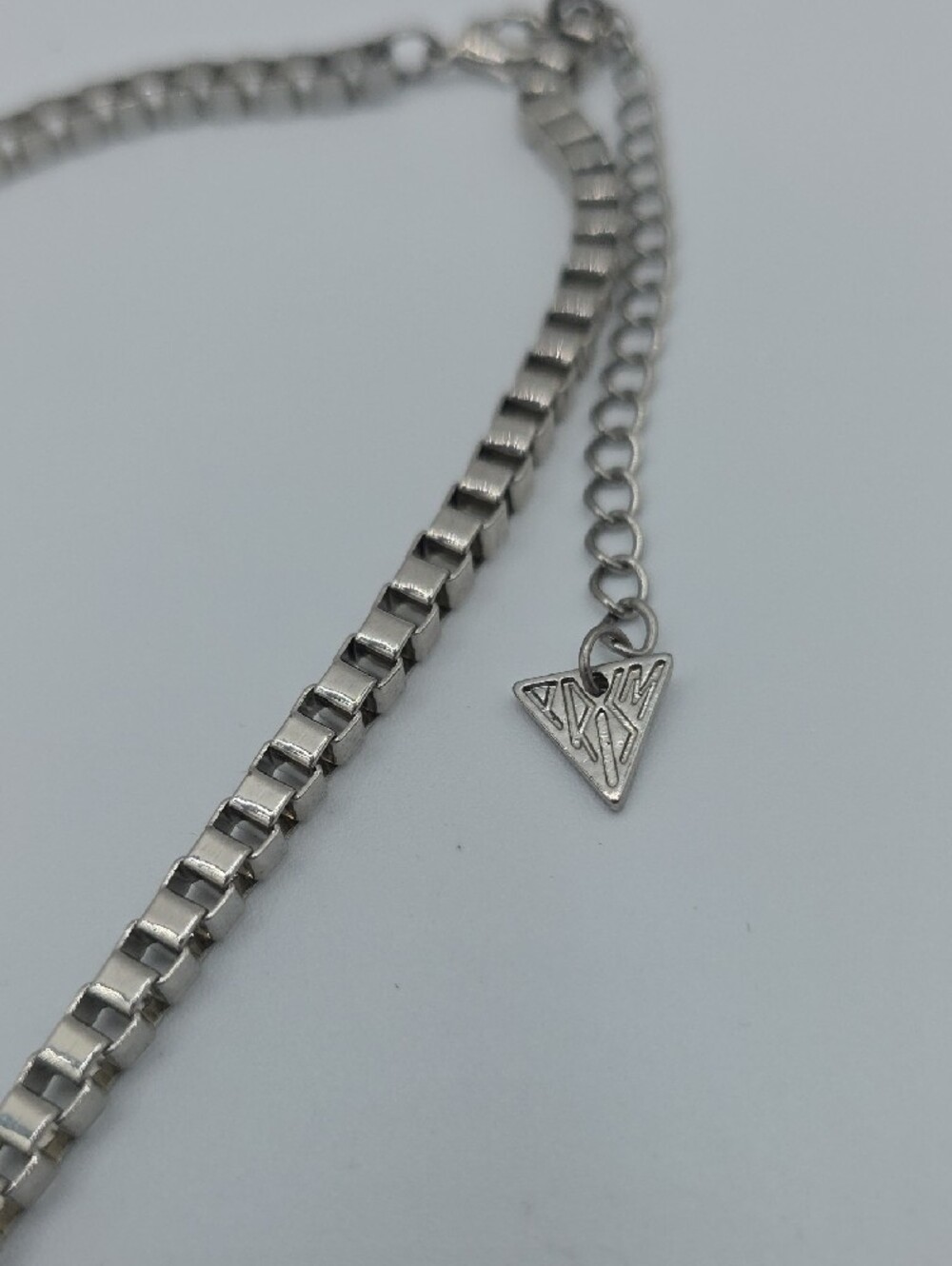 PRISM Silver-tone Necklace with Aurora Triangular Crystals - Vintage - Picture 6 of 15